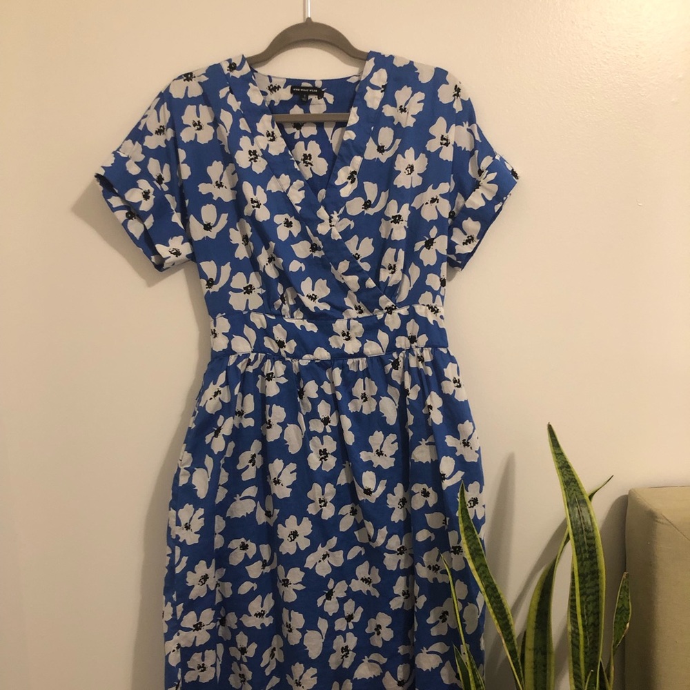 Beautiful 100% Cotton Who What Wear Dress